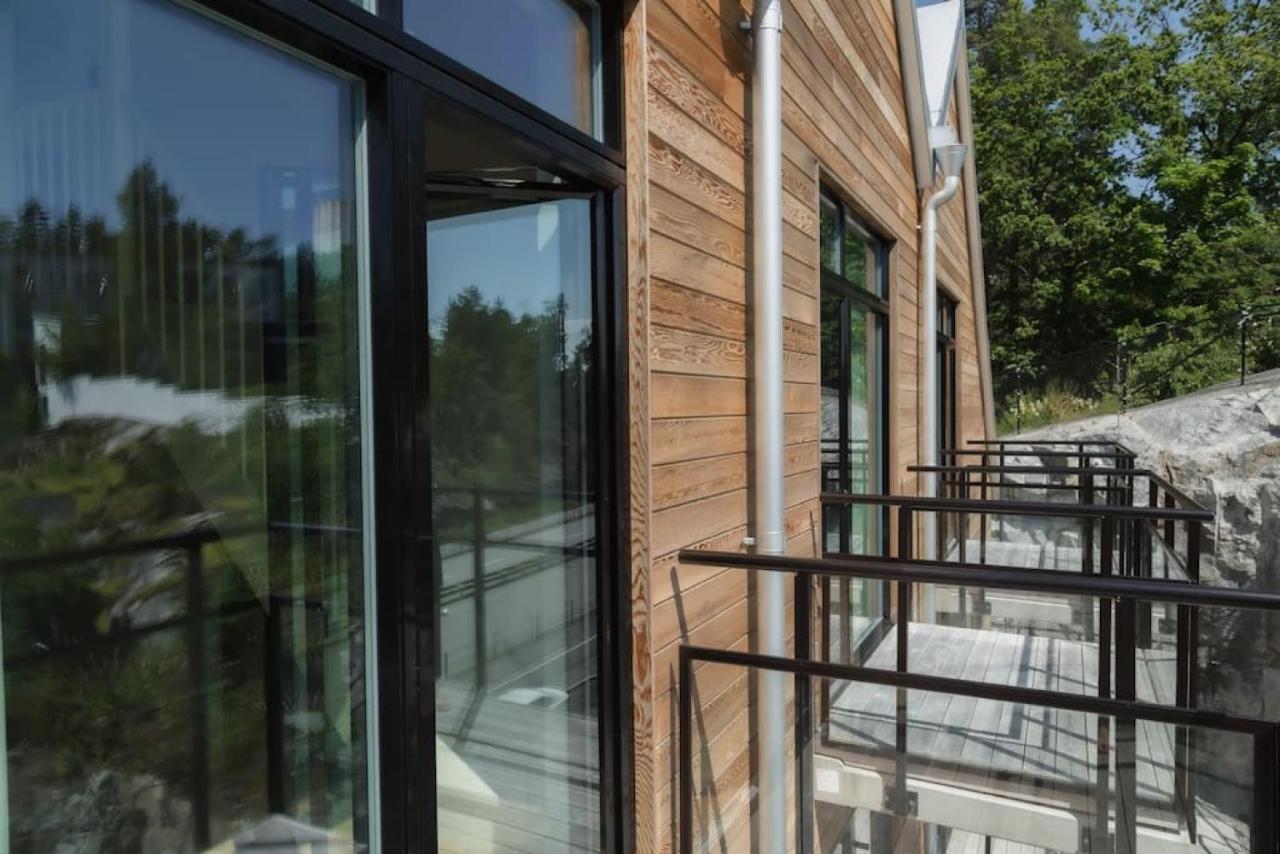 All In One Loft With Balcony And Free Parking Lidingö Екстериор снимка